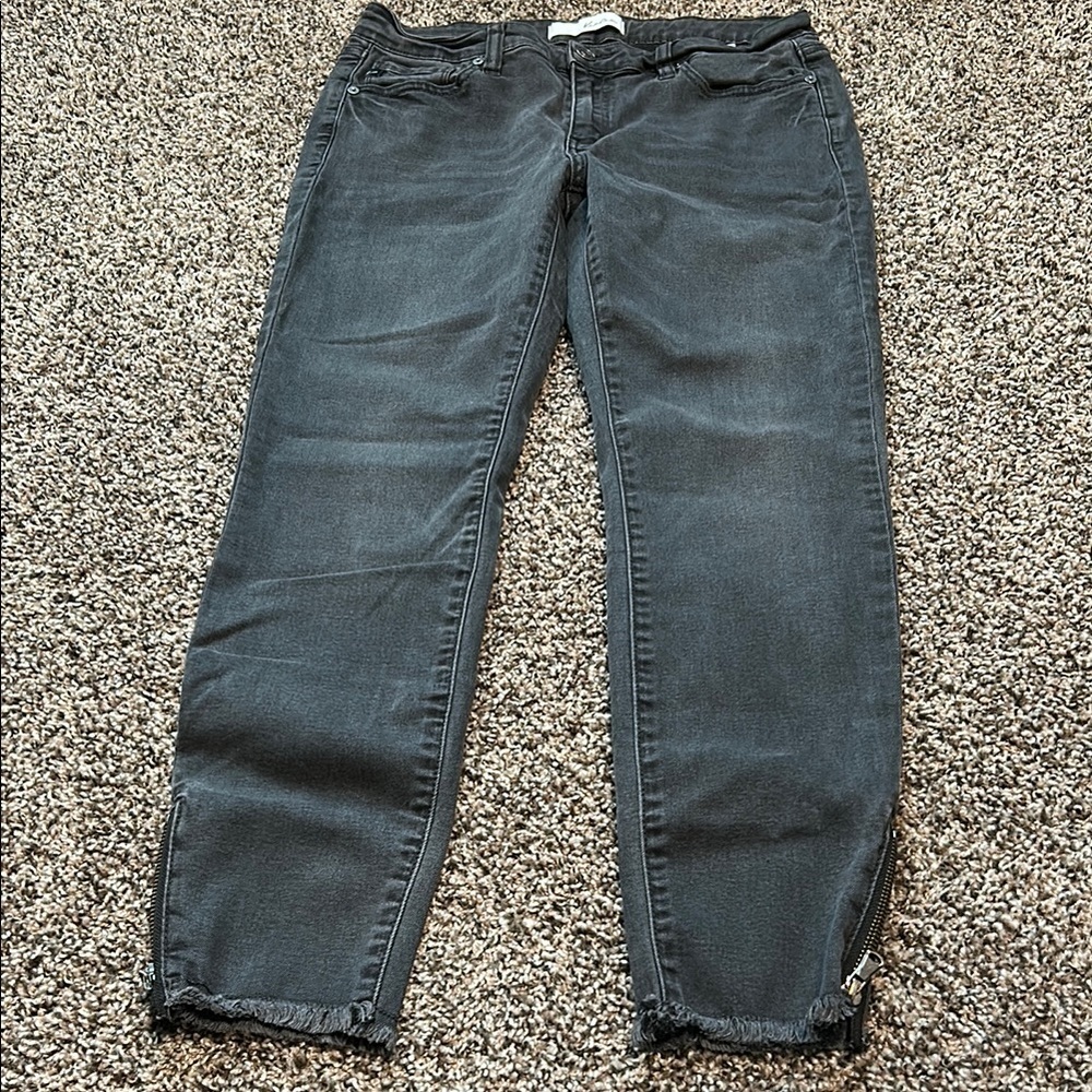 KanCan Black Ankle Cropped Jeans